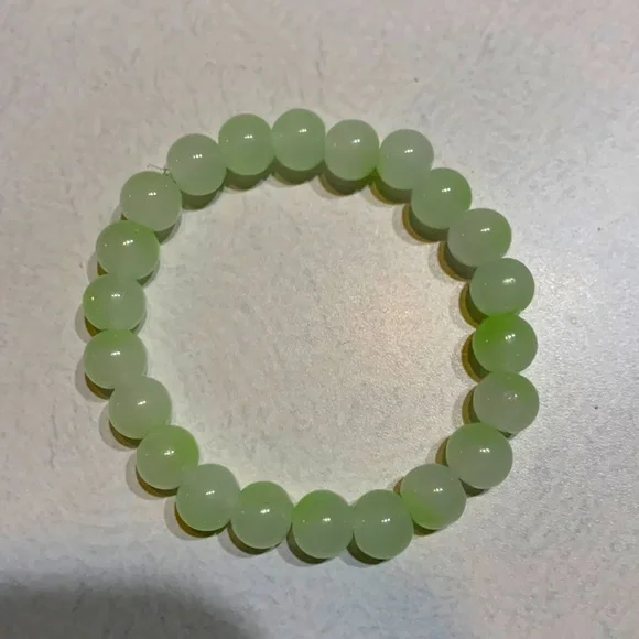 Oral green bracelet - Picture 1 of 1